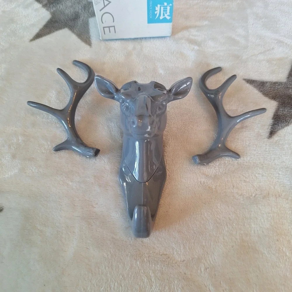 Deer Stag Head Hook Wall Hanger Clothes Robe Holder Key Holder Plastic Gray